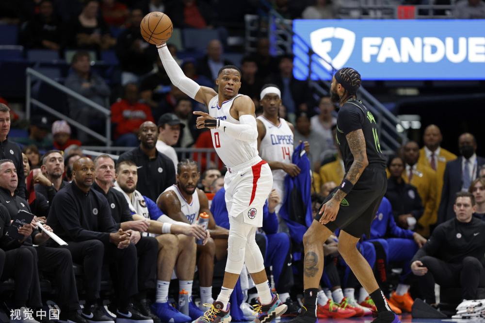 在此争夺荣 在此争夺荣