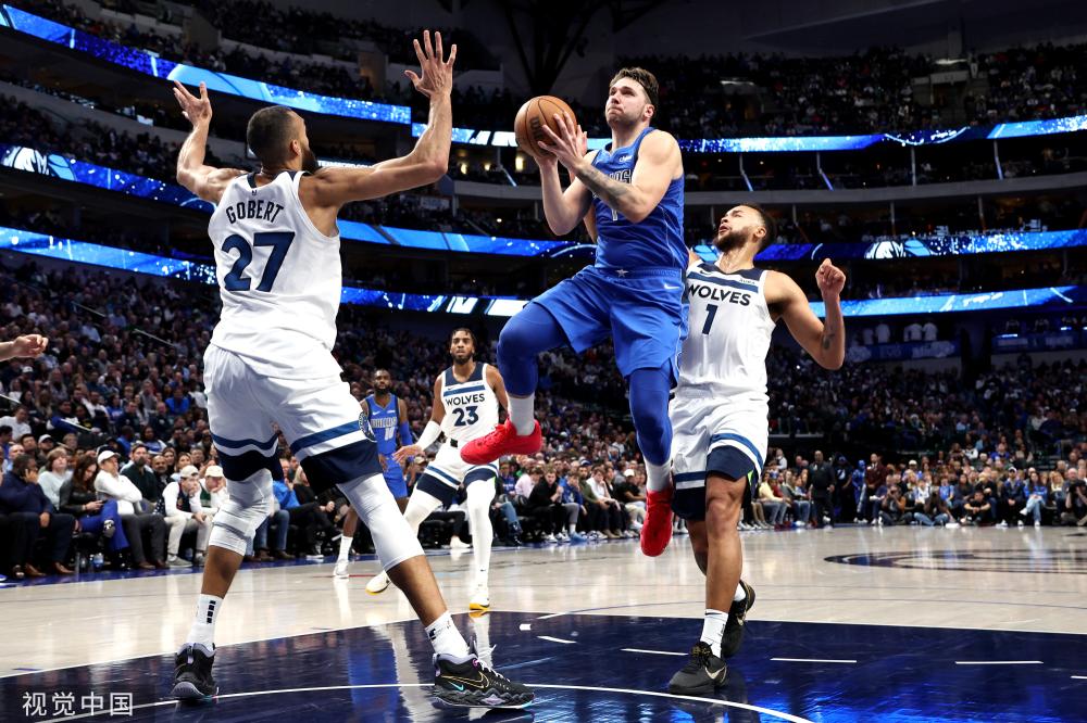 队的表现 队的表现